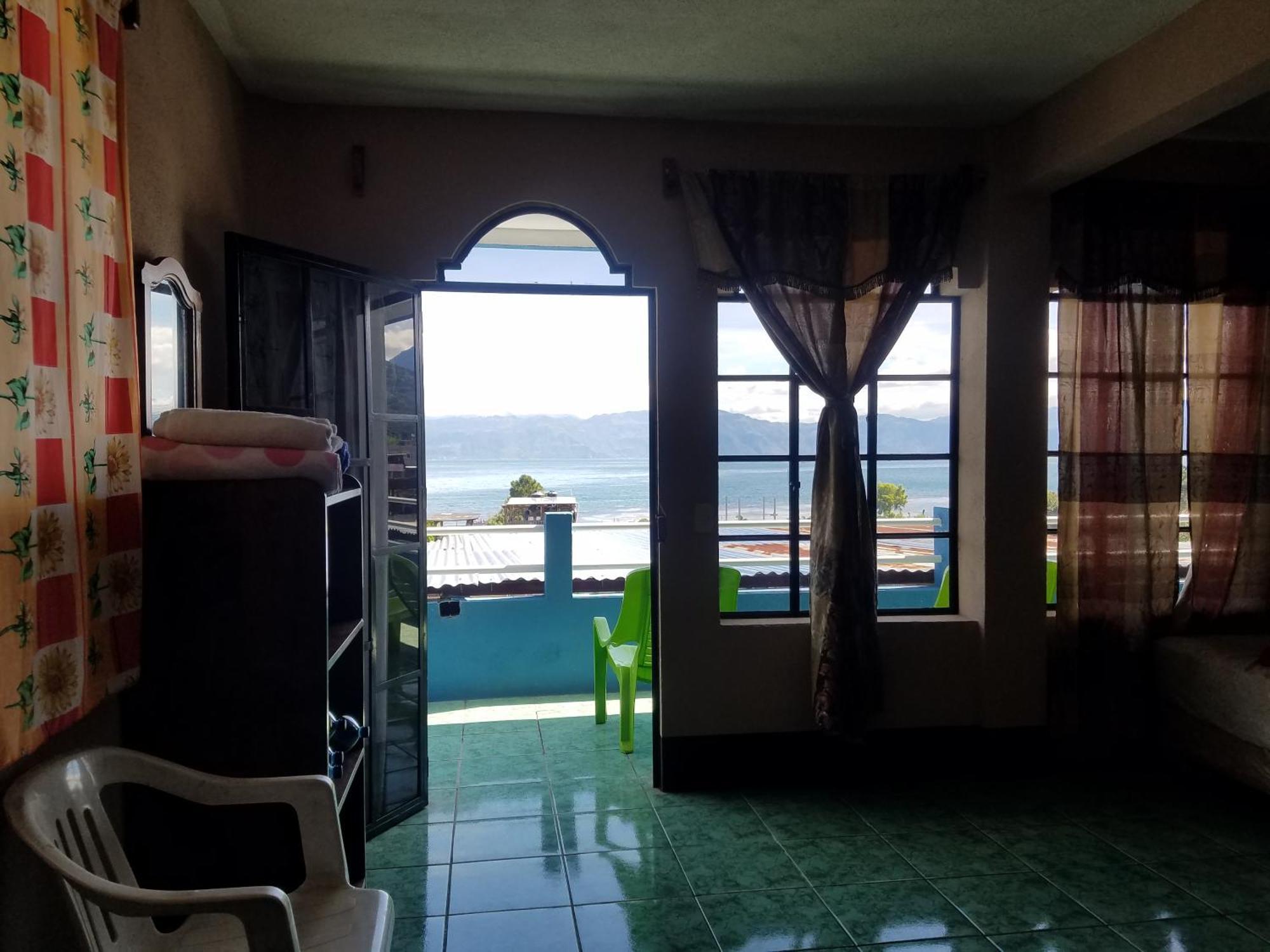 Casa Guillermo Batz Bed & Breakfast San Pedro La Laguna Room photo
